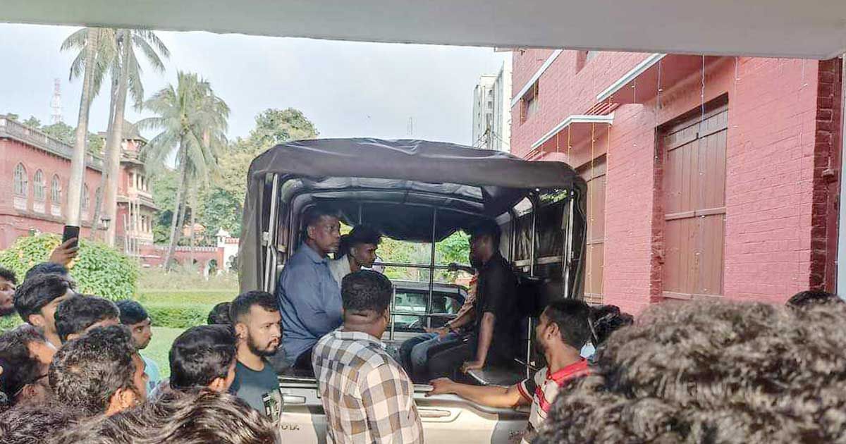 আটক-চার-শিক্ষার্থী-স্বীকার-করেছে-ফুটেজে-থাকা-ছবি-তাদের
