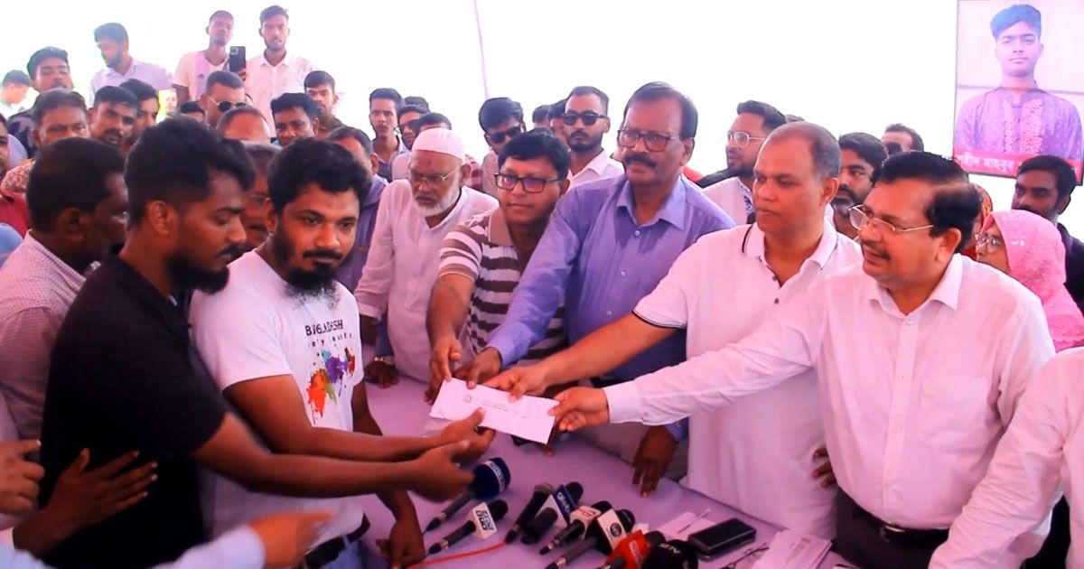 আন্দোলনে পাবনায় হতাহতদের পরিবারের খবর নিলেন তারেক রহমান