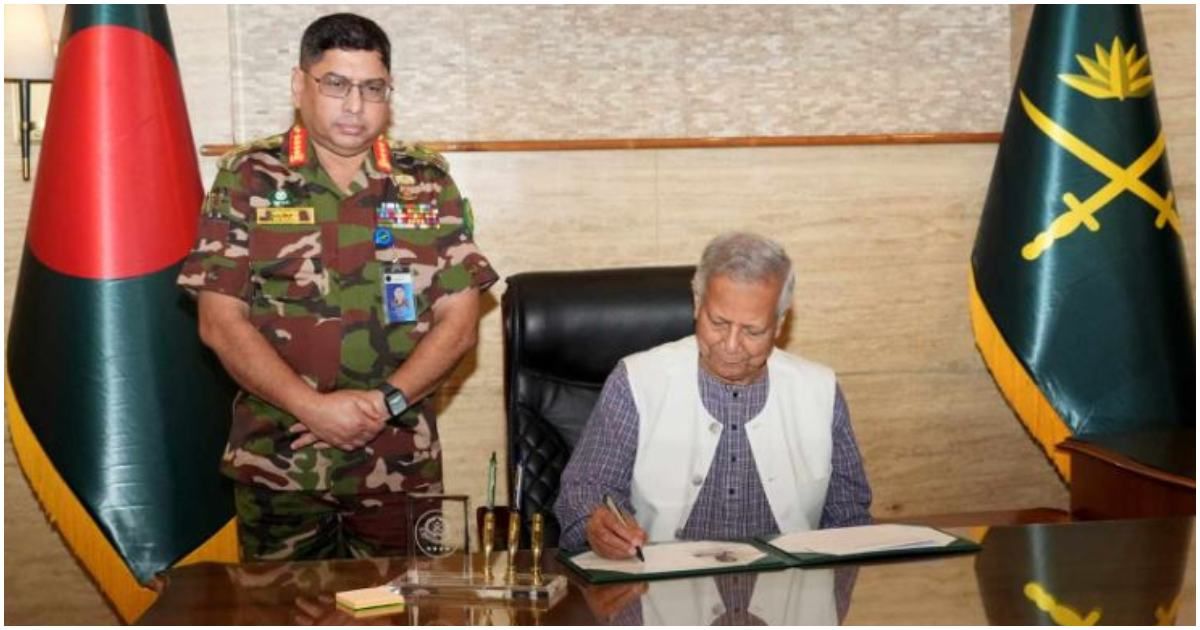 দক্ষ-সেনা-কর্মকর্তাদের-পদোন্নতি-দিন-প্রধান-উপদেষ্টা
