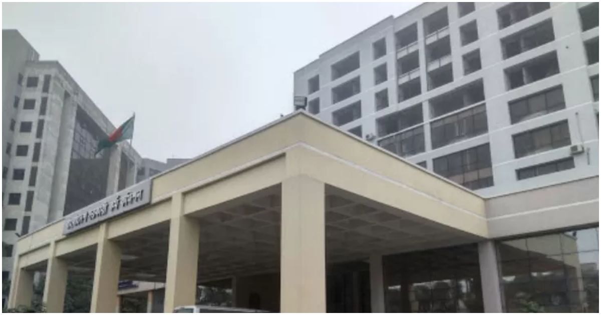 পিএসসির নতুন চেয়ারম্যান মোবাশ্বের মোনেম
