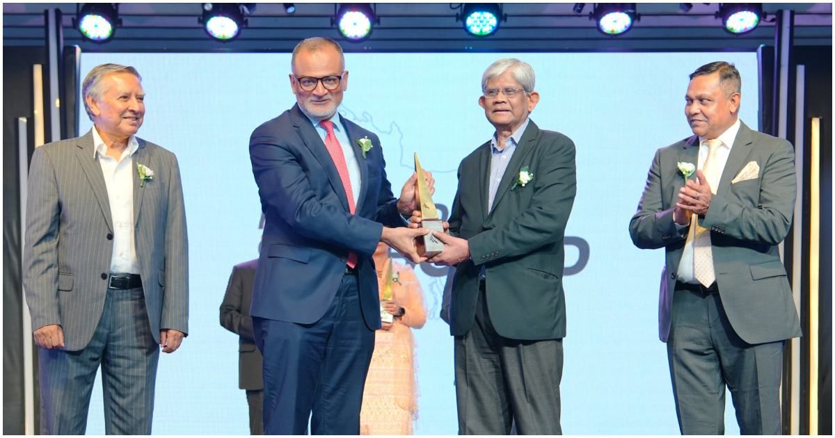 ‘বেস্ট বিজনেস পারসন অফ দ্য ইয়ার’ সম্মাননা পেলেন সেখ বশির উদ্দিন