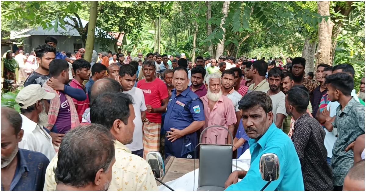 নাটোরে-জমি-নিয়ে-বিরোধে-একজনকে-কুপিয়ে-হত্যা