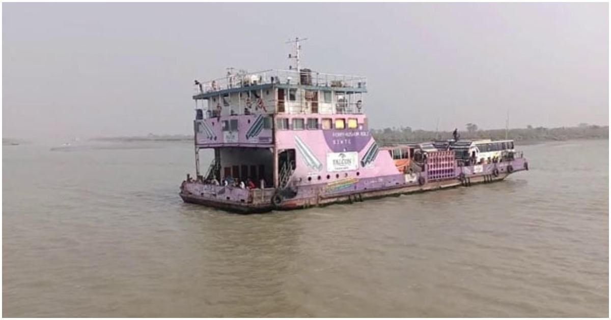 ২ দিন পর লক্ষ্মীপুর-ভোলা-বরিশাল রুটে নৌযান চলাচল শুরু