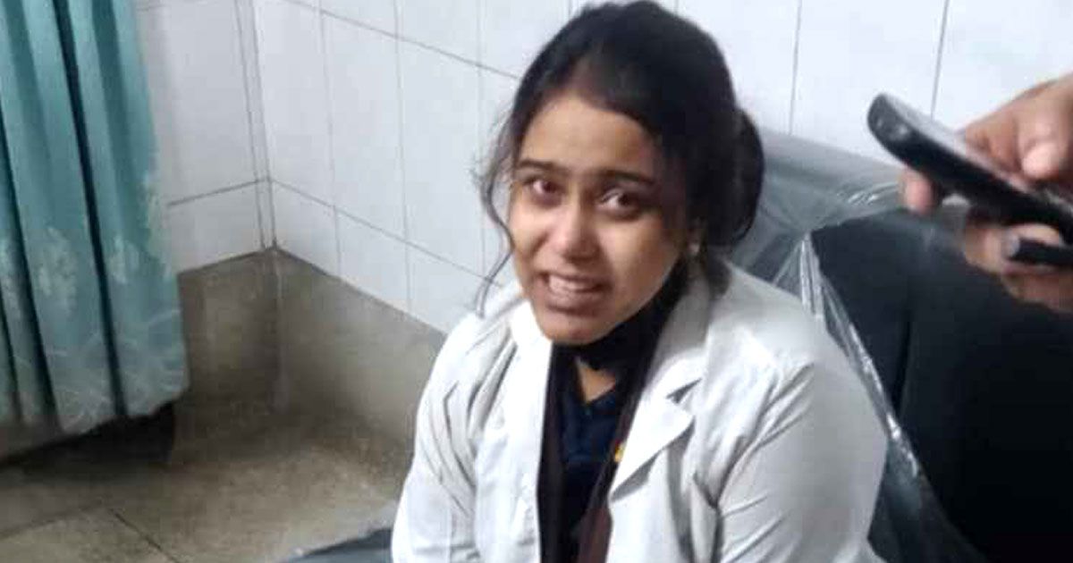 ঢামেক হাসপাতালে ভুয়া চিকিৎসক আটক