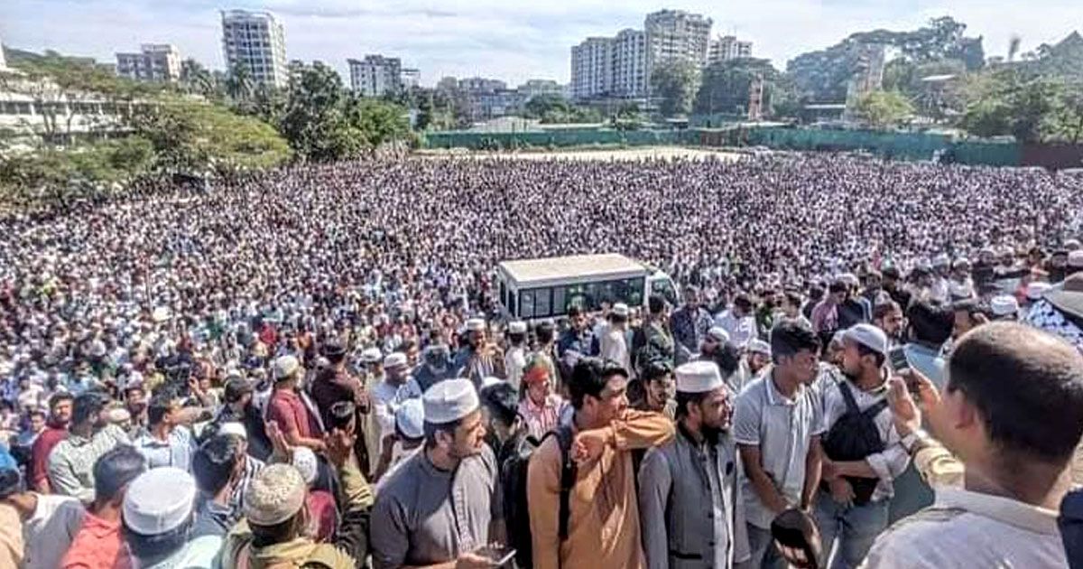 চট্টগ্রামে-আইনজীবী-সাইফুলের-দুদফা-জানাজা-মানুষের-ঢল