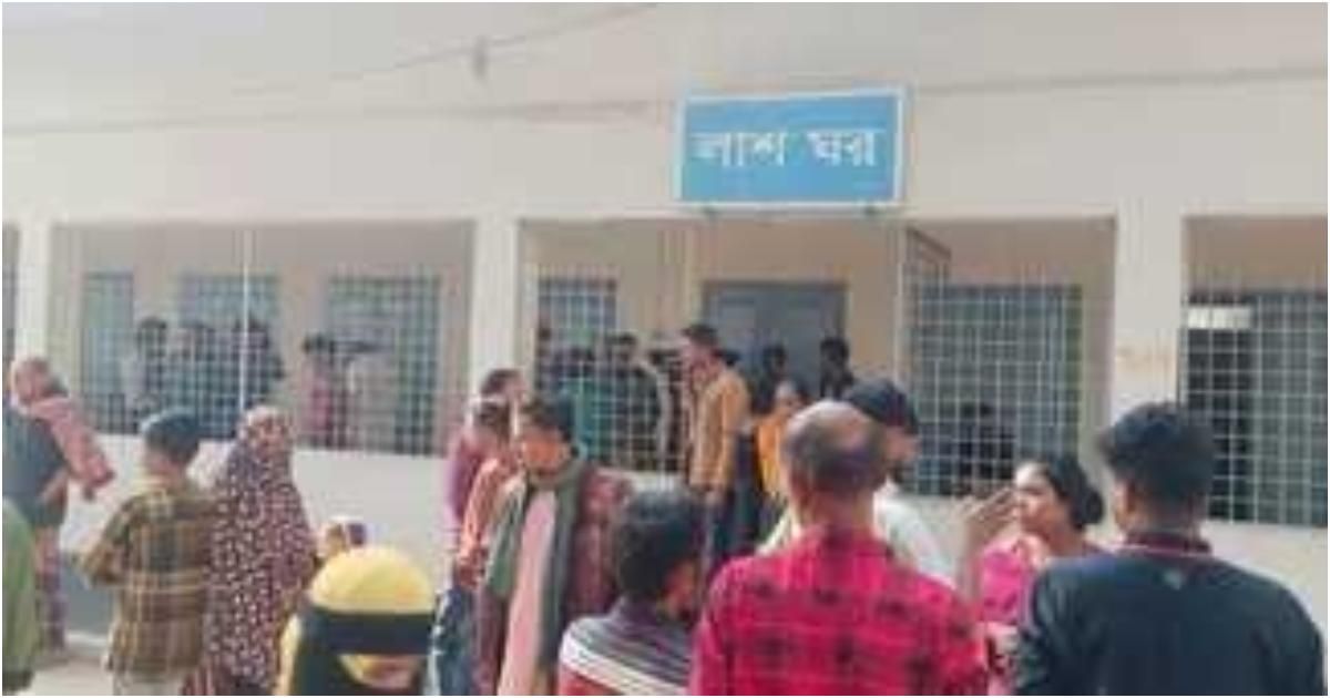 অটোরিকশায়-ট্রাকের-ধাক্কায়-এক-পরিবারের-চারজন-নিহত