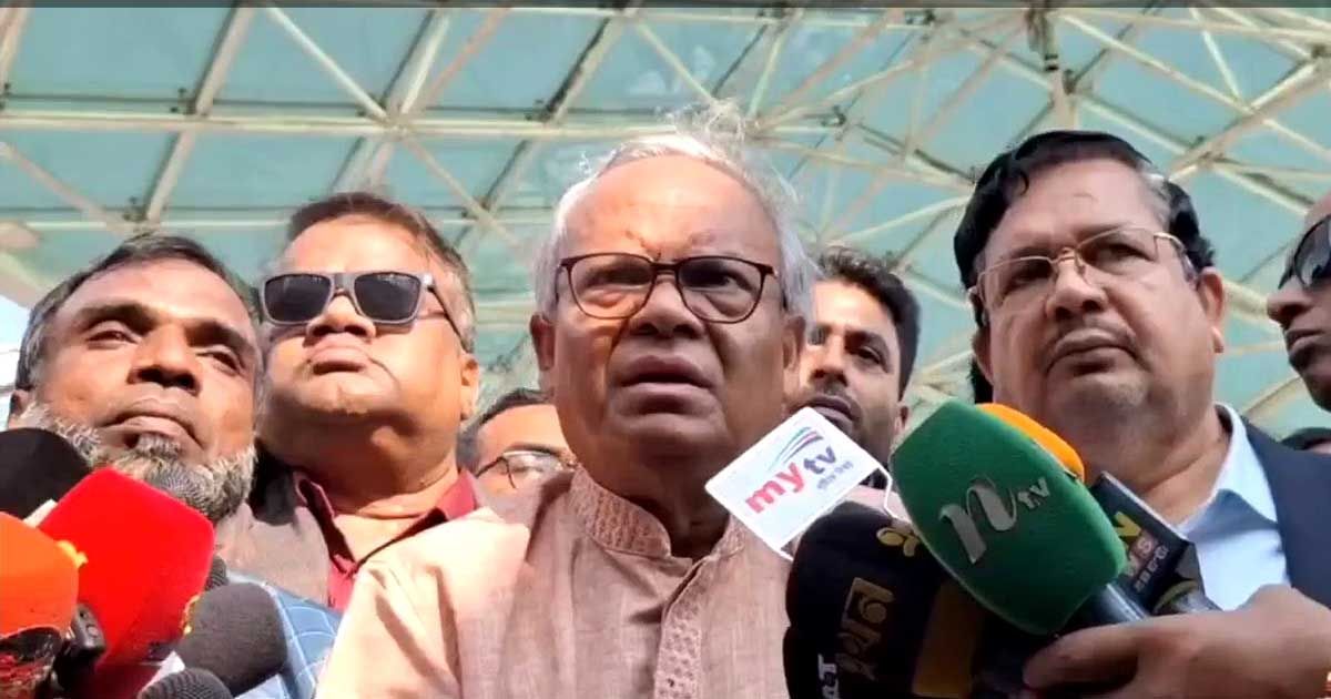 একটি দল ৫ আগস্টের পর ব্যাংক দখল করেছে: রিজভী