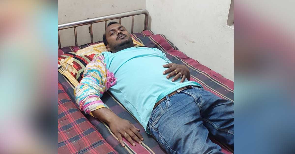 যুবদলকর্মীর-বিরুদ্ধে-যুবলীগ-নেতাকে-পিটিয়ে-হাত-ভাঙার-অভিযোগ