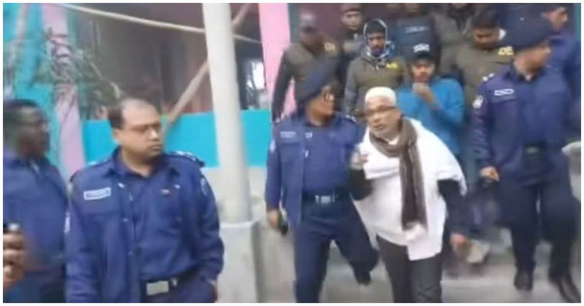 পুলিশের গাড়ি থেকে ছিনিয়ে নেওয়া আওয়ামী লীগ নেতা গ্রেপ্তার