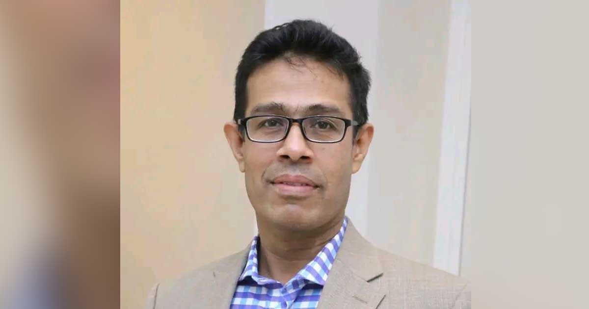 সাংবাদিক-মনির-হায়দারকে-বিশেষ-সহকারী-করলেন-প্রধান-উপদেষ্টা