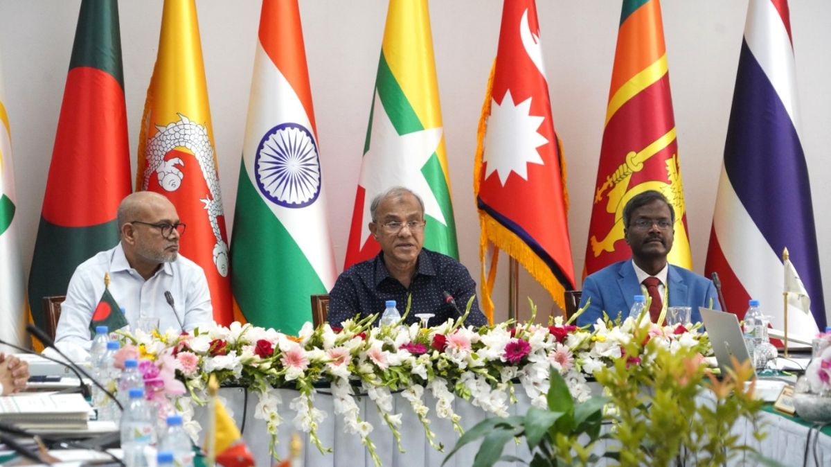 মানবপাচার রোধে শক্তিশালী আইনি কাঠামো প্রস্তুত করা হয়েছে: স্বরাষ্ট্র উপদেষ্টা