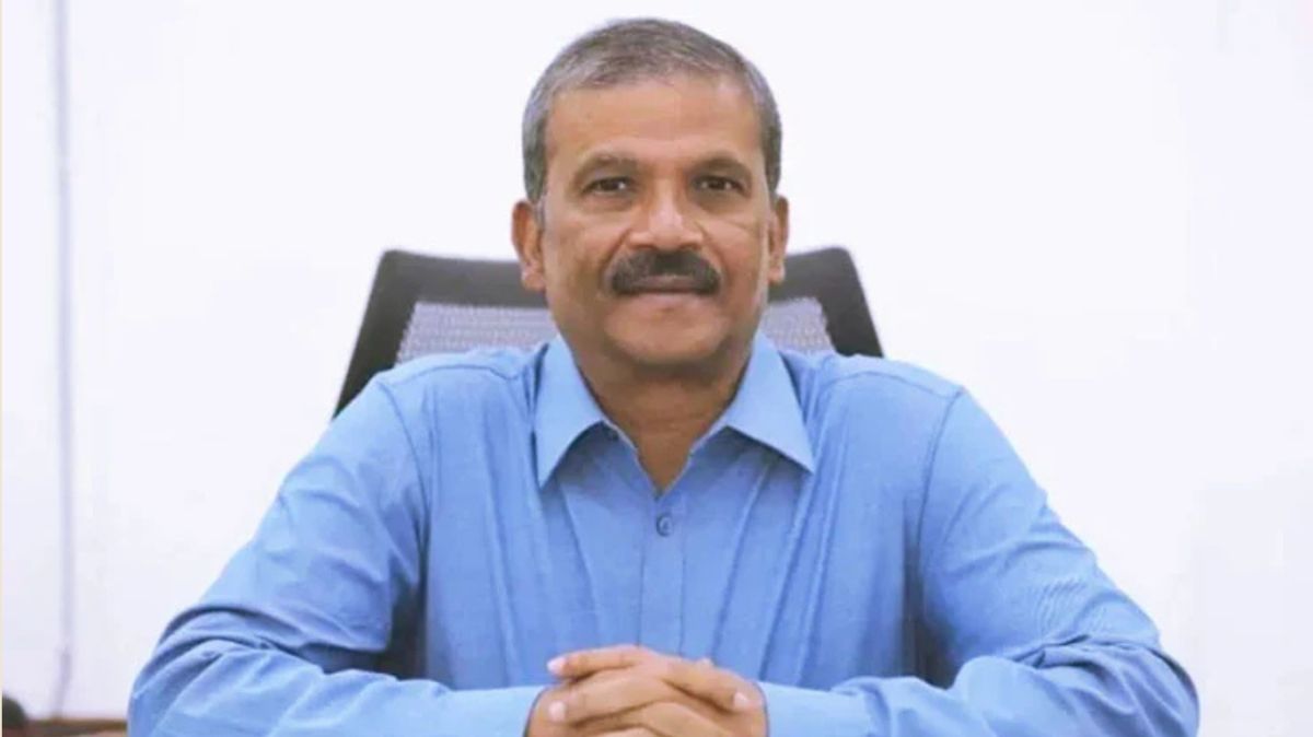 A-League-adviser-about-banning-A-League-and-going-abroad-to-the-former-president