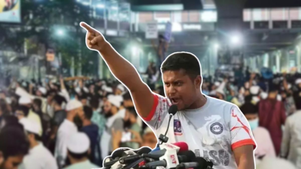 Hasnat-called-for-a-mass-rally