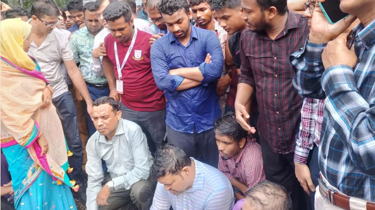 দাবি-আদায়-না-হওয়া-পর্যন্ত-রাজপথে-থাকার-ঘোষণা-জবি-শিক্ষক-শিক্ষার্থীদের
