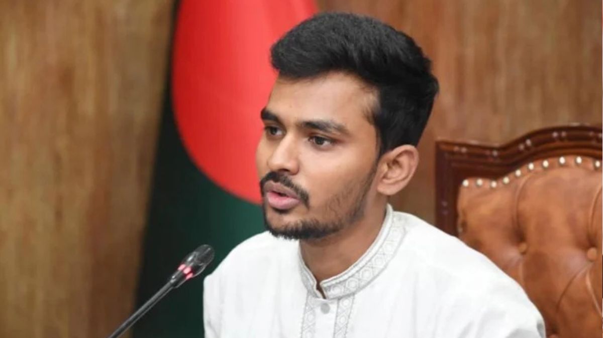মালয়েশিয়ায় বাংলাদেশি কর্মী নেওয়ার নীতিগত সিদ্ধান্ত: স্থানীয় সরকার উপদেষ্টা