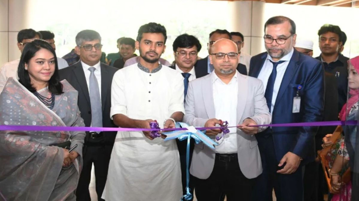 সাইবার নিরাপত্তা প্রদান অন্তর্বর্তী সরকারের অন্যতম প্রধান দায়িত্ব : স্থানীয় সরকার উপদেষ্টা