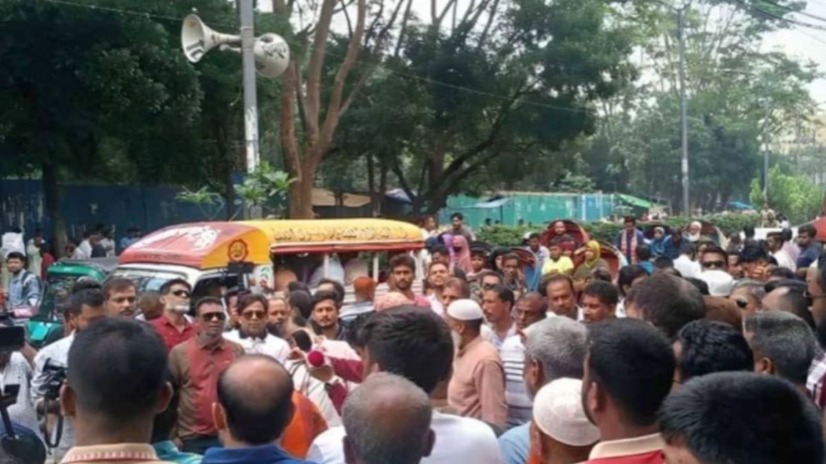 ইশরাককে-মেয়র-পদে-শপথ-পড়াতে-কর্মসূচি-অবরুদ্ধ-নগরভবন