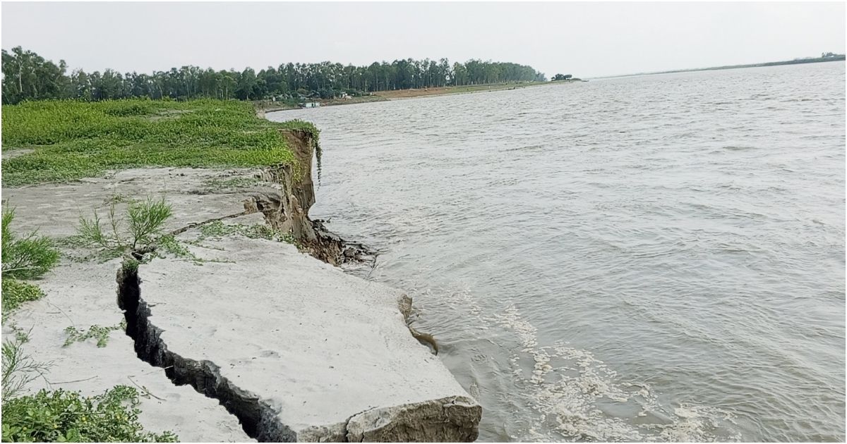 The-people-of-the-river-have-begun-in-a-severe-breakdown-in-Jamuna