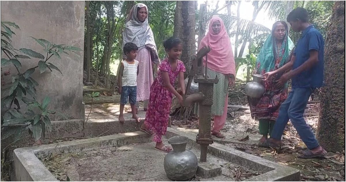 Feni-does-not-have-water-in-tube-wells 