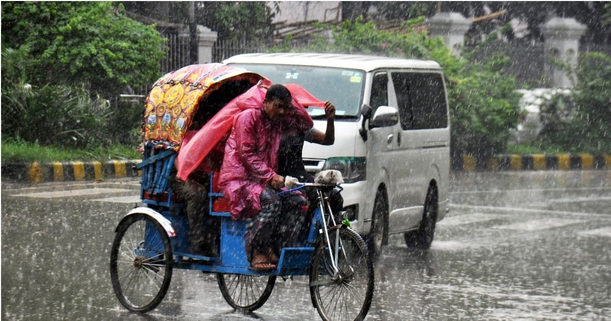 Lowering-again-The-rain-is-coming-out-of-the-rains-in-4-districts