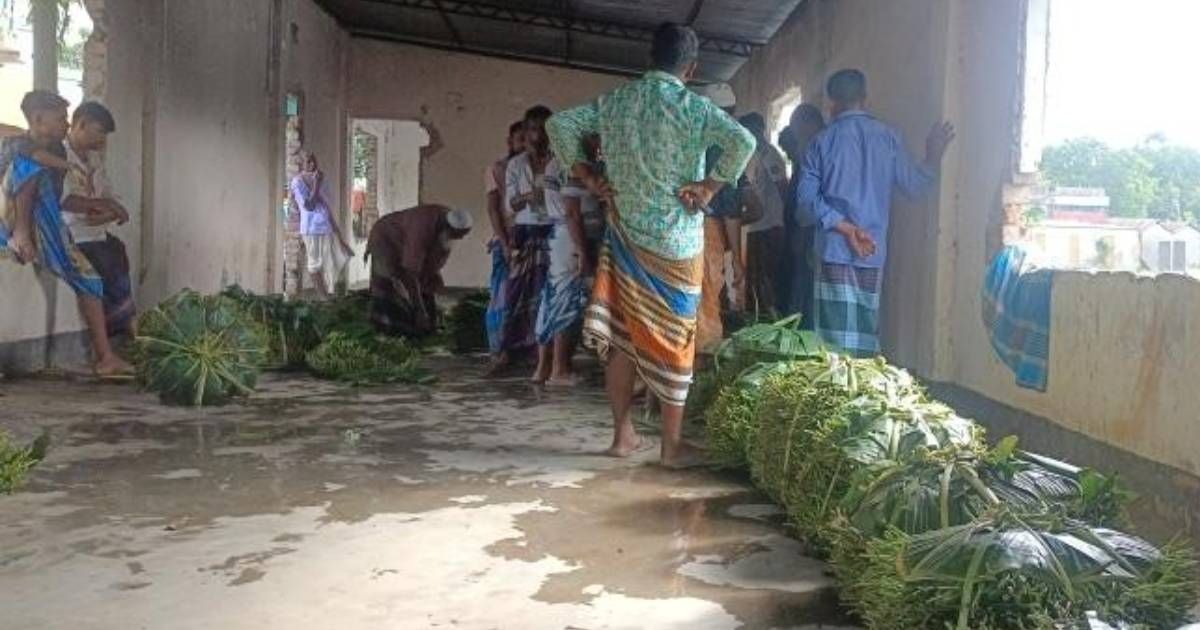 The-water-hut-is-now-at-the-Awami-League-office-in-Phulbaria