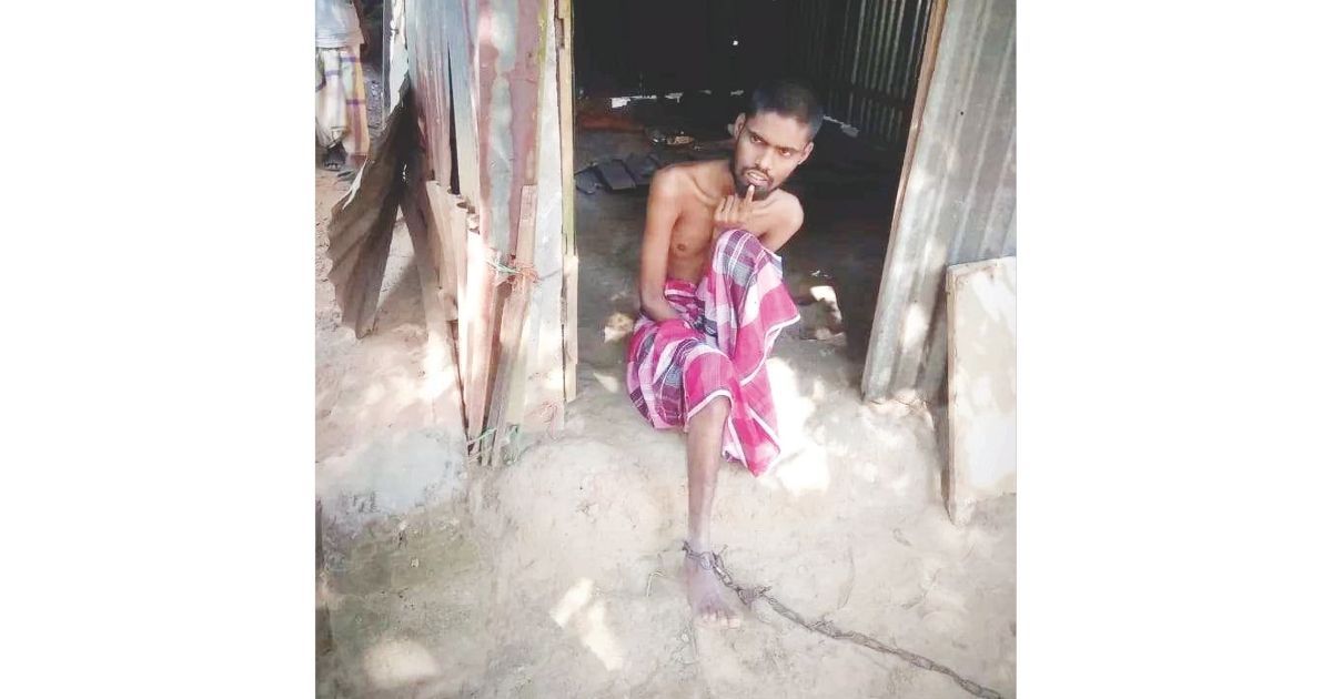 Ruhul-Amin-a-talented-student-in-the-chain-for-3-years