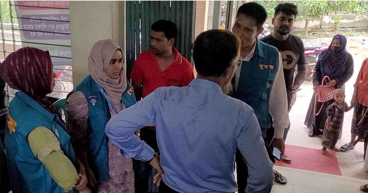 ACC-has-found-evidence-of-money-transactions-at-the-election-office-in-Naogaon