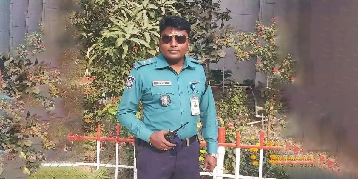 BNP-activists-beat-SI-in-Khulna