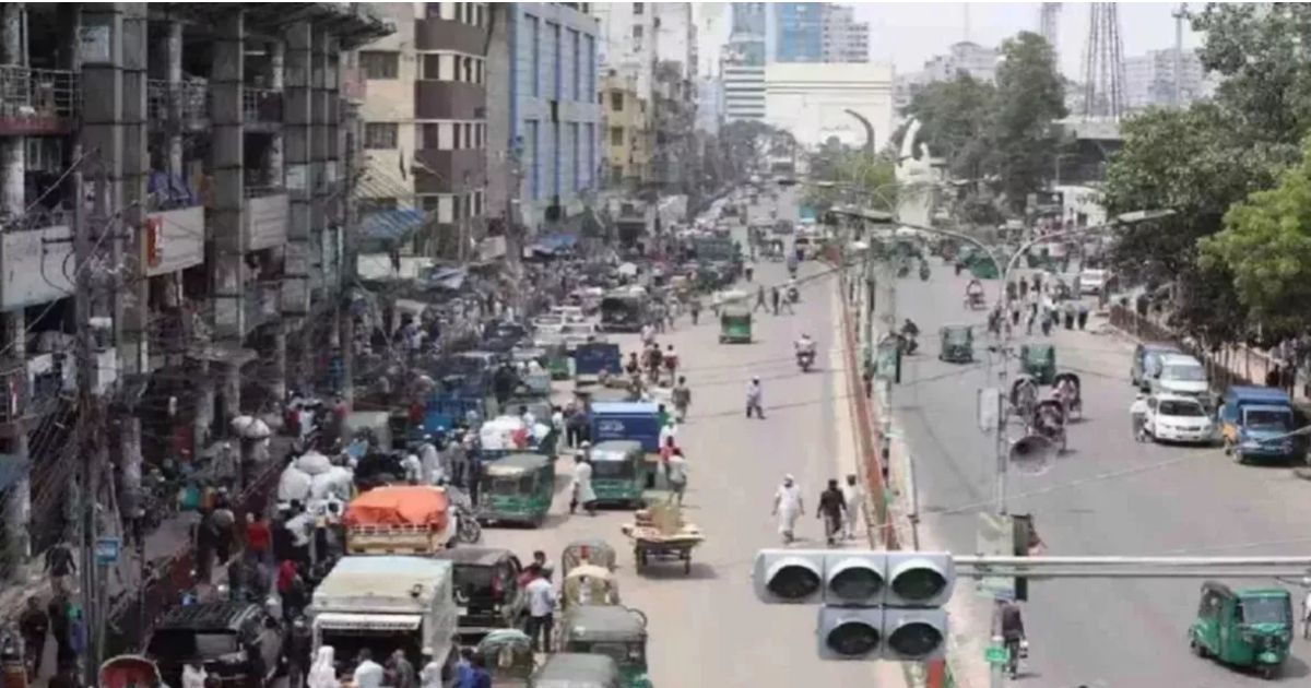 The-wind-of-Dhaka-on-the-holidays-means-the-degradation