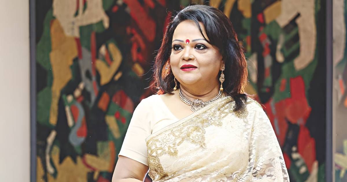 নতুন-গানে-কণ্ঠ-দিলেন-সাবিনা-ইয়াসমিন