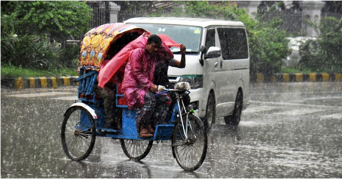 Light-rains-in-Dhaka-and-storm-forecasts-in-4-districts