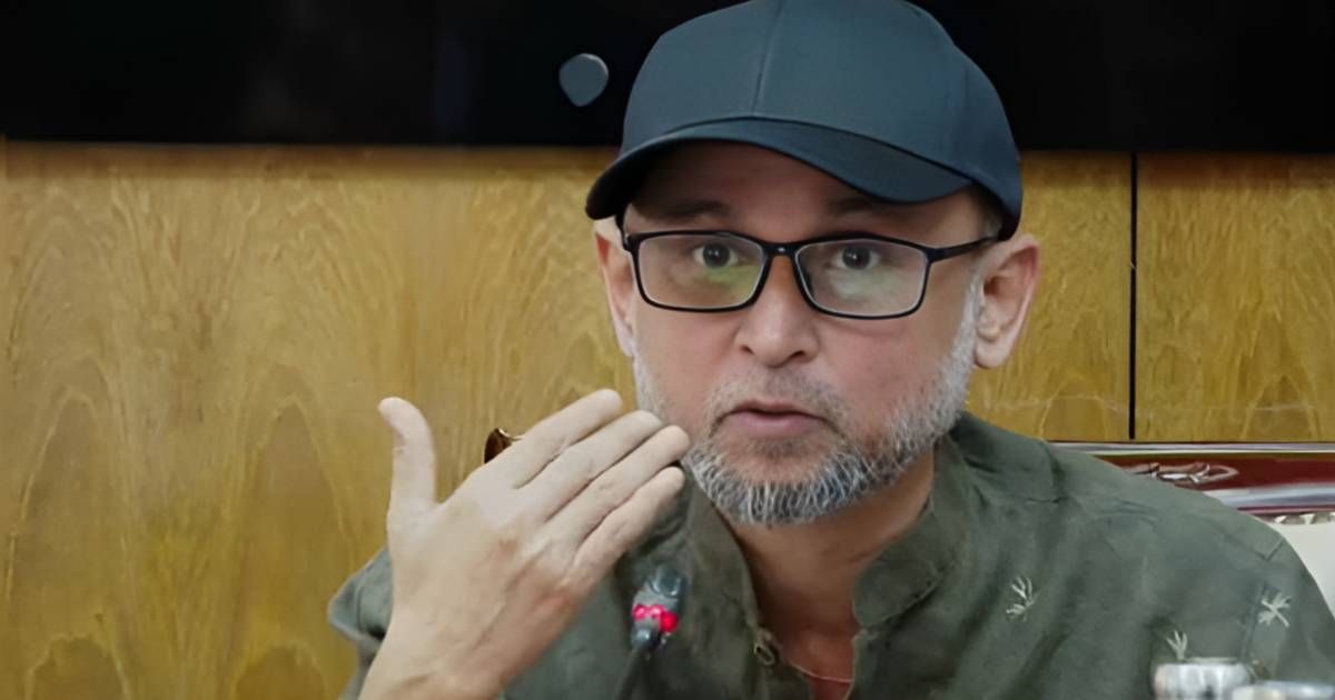Internet-Blackout-Excluded-from-the-July-Program-Advisor-Farooqi