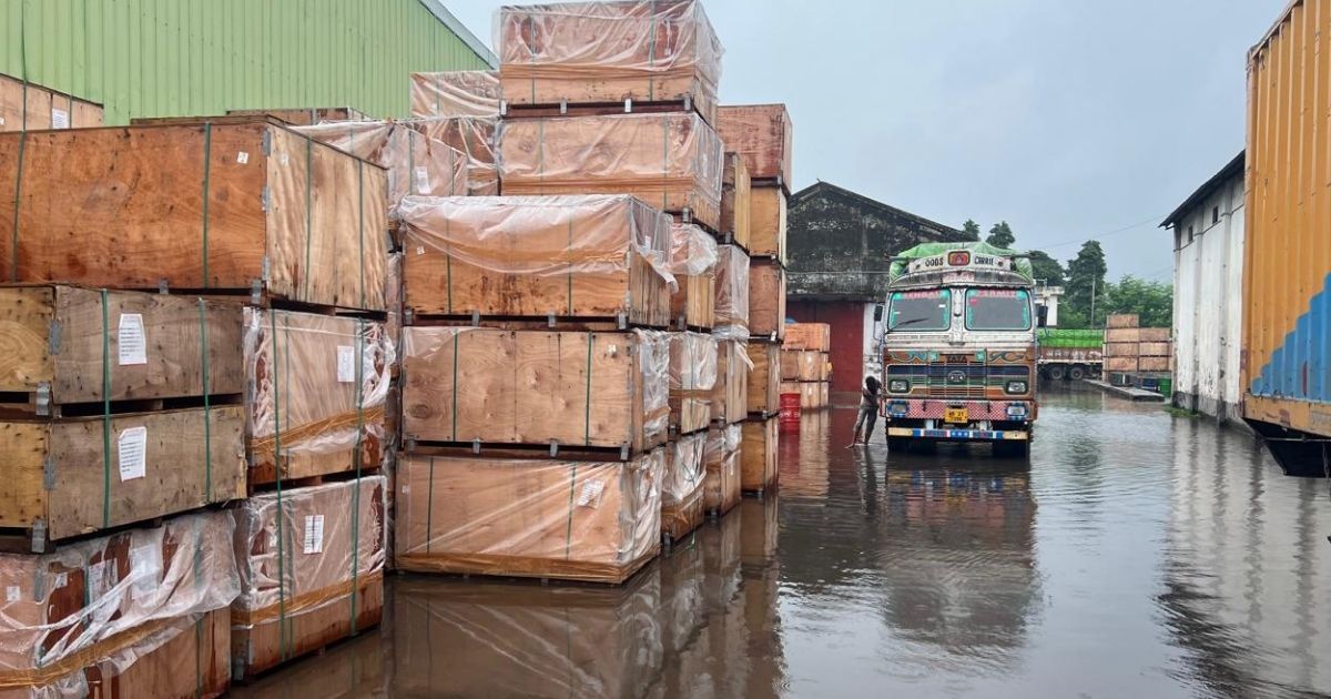 The-creation-of-waterlogging-at-Benapole-ports