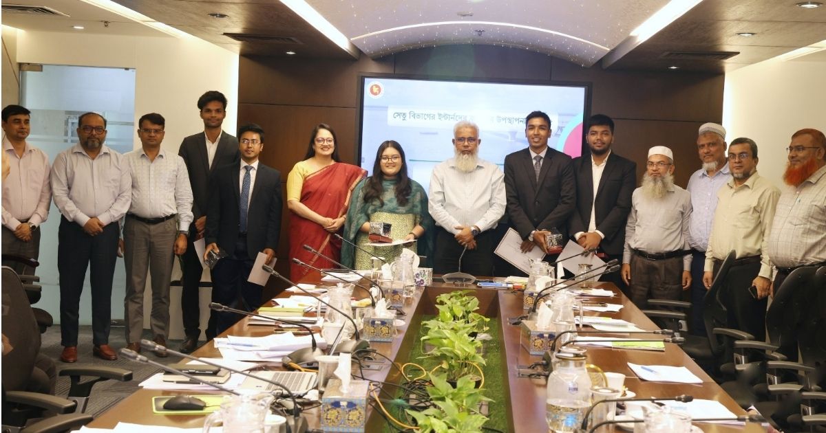 সেতু-বিভাগে-০৫পাঁচজন-তরুণ-ইন্টার্নের-ইন্টার্নশিপ-সম্পন্ন-