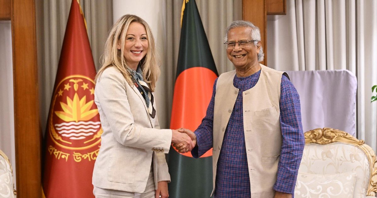 SpaceX-Vice-President-praised-the-effective-support-of-Sterling-in-Bangladesh