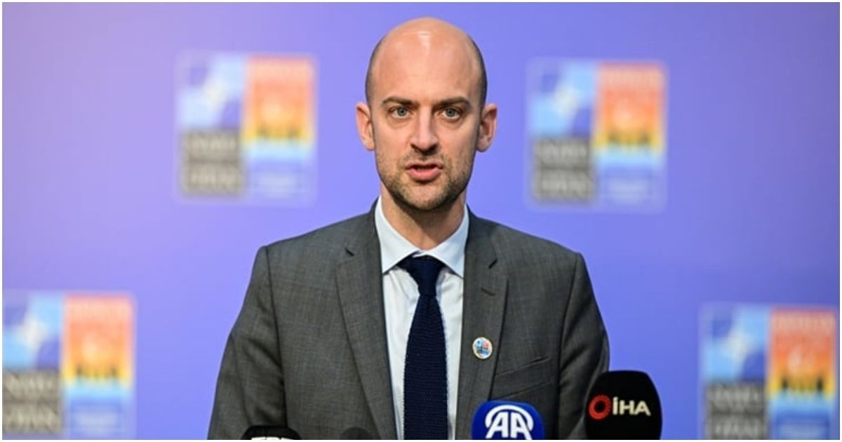 French-Foreign-Minister-calls-for-permission-to-enter-foreign-media-in-Gaza