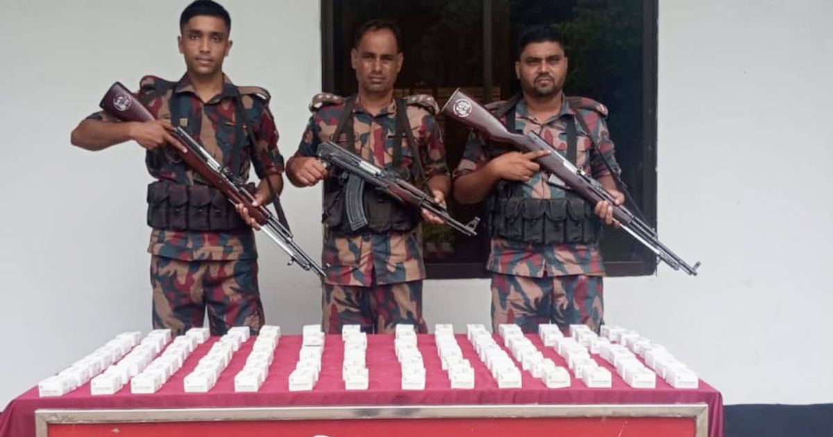 Seize-3000-Indian-sexually-stimulating-tablets-in-Benapole