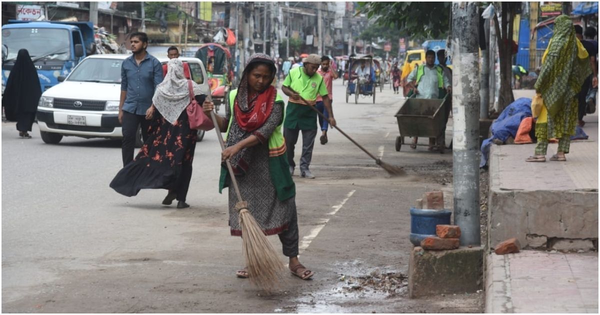 নাগরিক সম্পৃক্তকরণের মাধ্যমে স্থানীয় জনগোষ্ঠীর ক্ষমতায়নই ডিএসসিসির বিশেষ পরিচ্ছন্নতা অভিযানের মূল উদ্দেশ্য