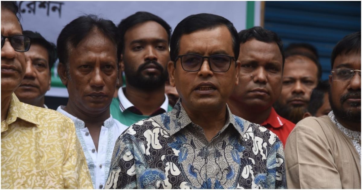 নাগরিক সম্পৃক্তকরণের মাধ্যমে স্থানীয় জনগোষ্ঠীর ক্ষমতায়নই ডিএসসিসির বিশেষ পরিচ্ছন্নতা অভিযানের মূল উদ্দেশ্য