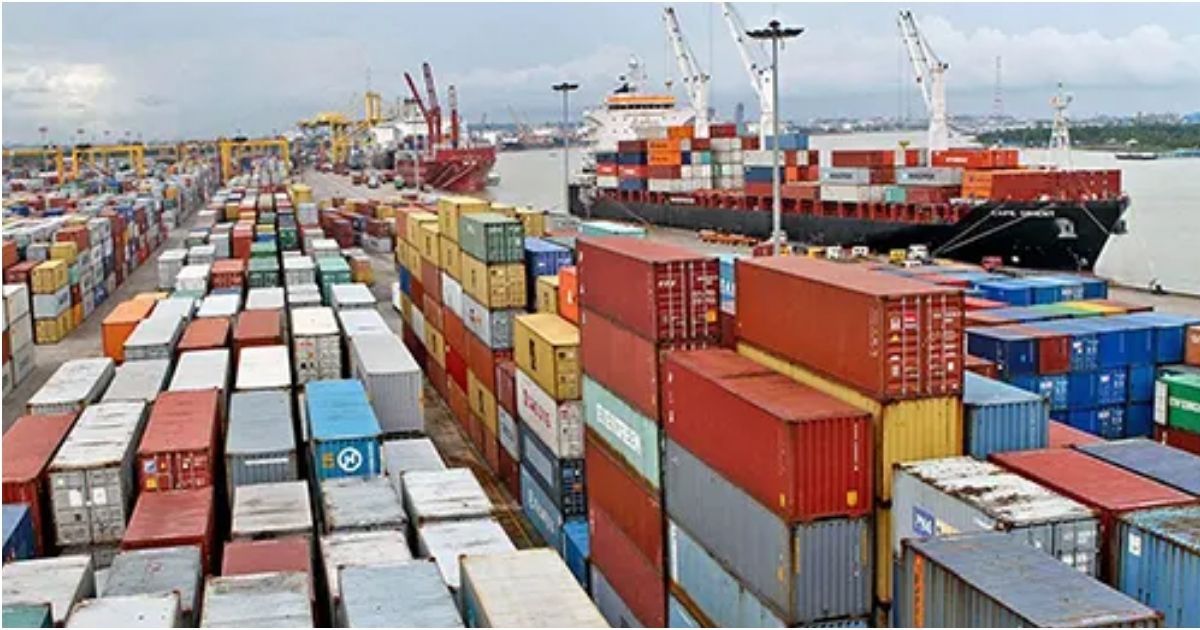 The-container-of-the-scrap-in-the-port-is-to-identify-the-radioactivity-again-in-the-container