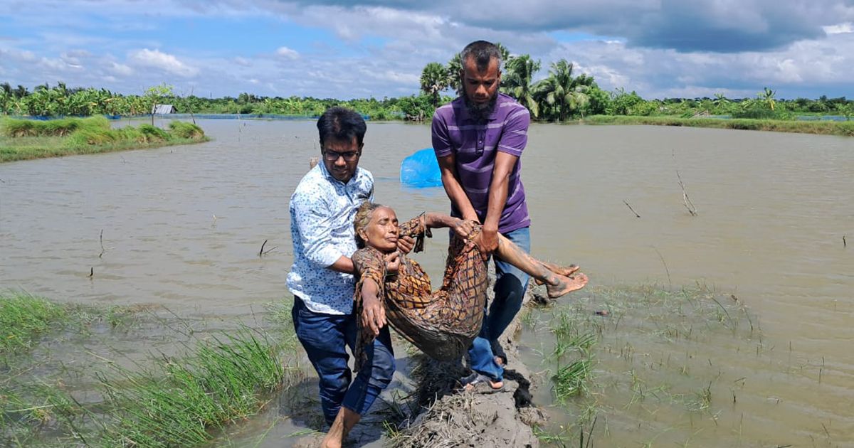 বাগেরহাটে জমি ও মাছের ঘের দখল নিয়ে বিধবা নারীকে হত্যাচেষ্টা অভিযোগ