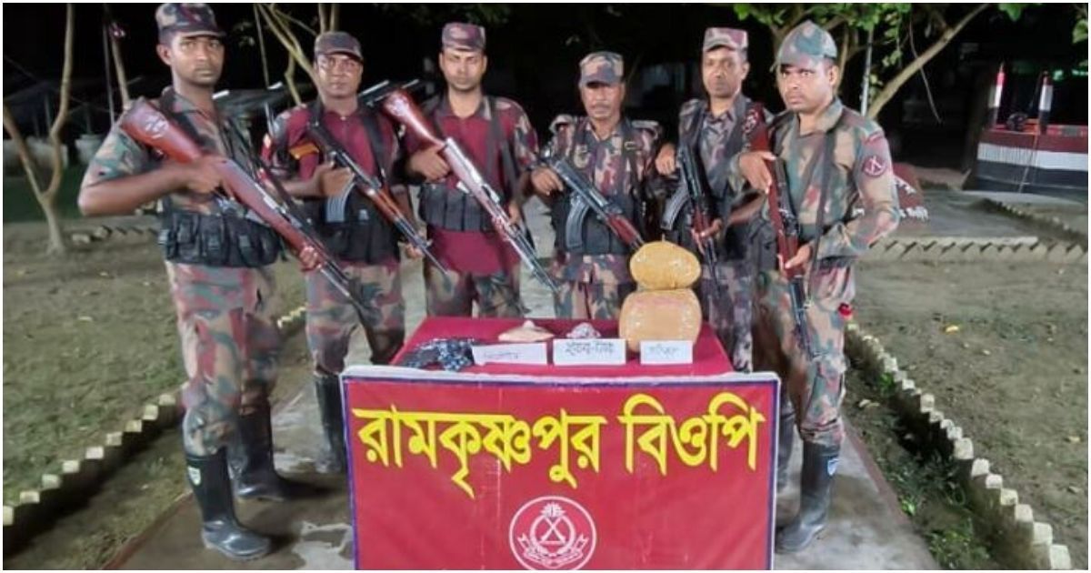 কুষ্টিয়া-সীমান্তে-বিজিবির-পৃথক-অভিযানে-৩০-লক্ষ-টাকার-মাদক-উদ্ধার