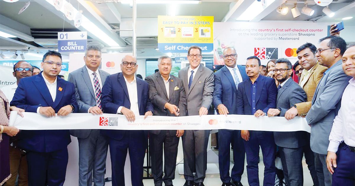 দেশে-প্রথমবারের-মতো-সেলফ-চেকআউট-কাউন্টার-চালু-করল-স্বপ্ন