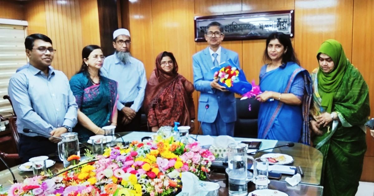 Joining-the-new-secretary-of-the-Ministry-of-Fisheries-and-Livestock