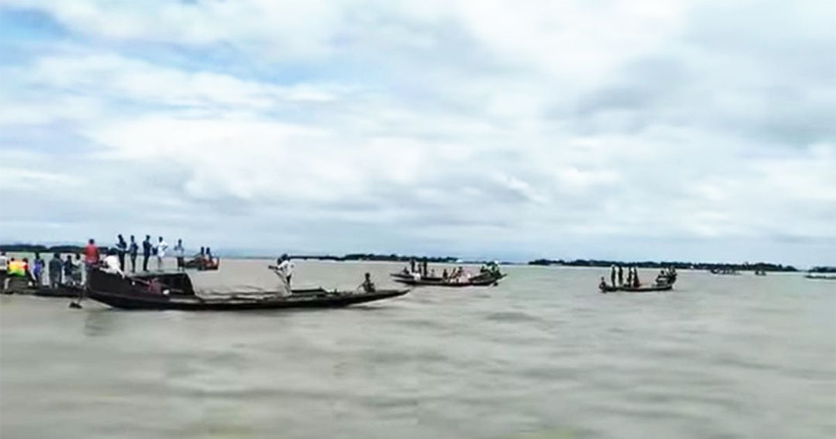 কনে দেখতে গিয়ে নৌকা ডুবে দুজন নিখোঁজ