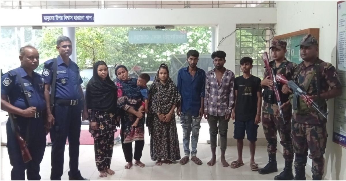 During-the-illegal-infiltration-the-Bangladeshi-detained-with-the-smugglers-on-the-Garo-Hill-border