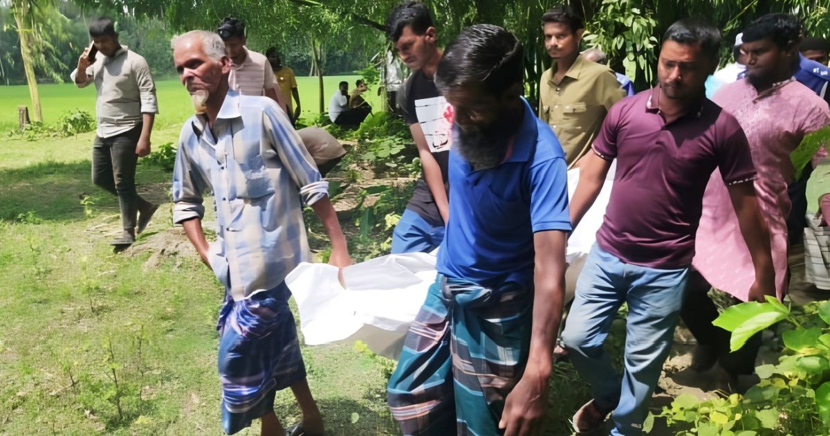 One-day-after-coming-to-his-fathers-house-the-body-of-the-child-was-found-hanging