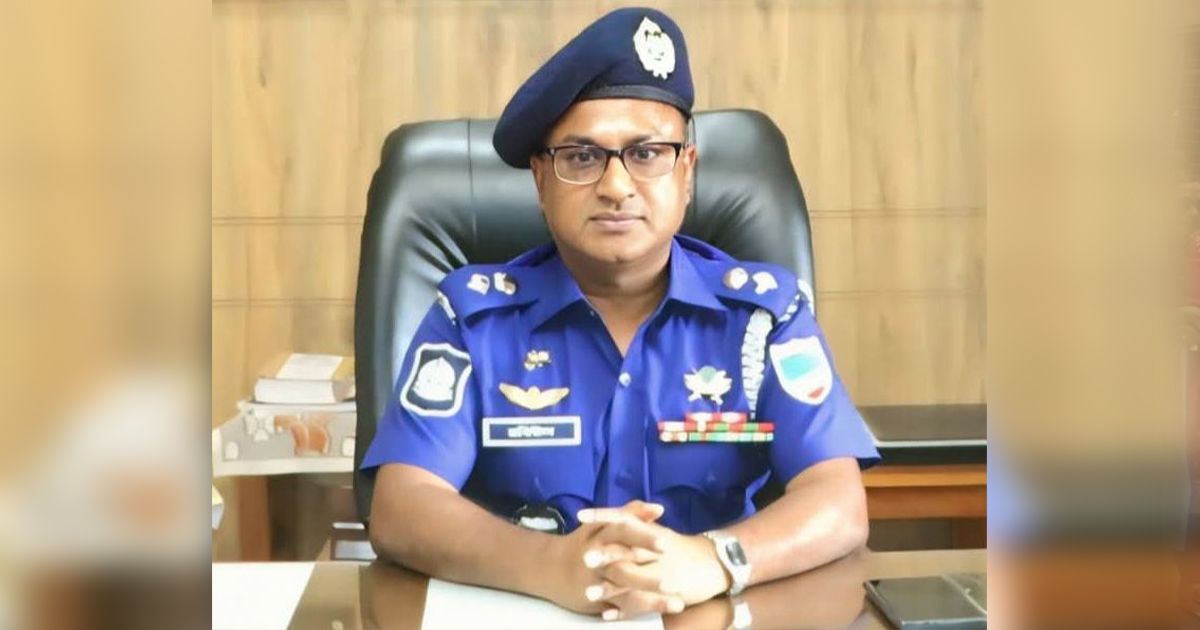 Narail-joins-the-new-police-superintendent