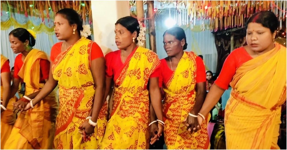 Thakurgaon-dances-in-the-festival-of-Karam-Puja