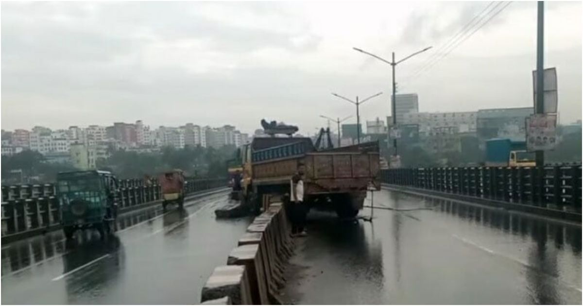 Two-truck-drivers-killed-in-a-road-accident-at-Kanchpur-Bridge